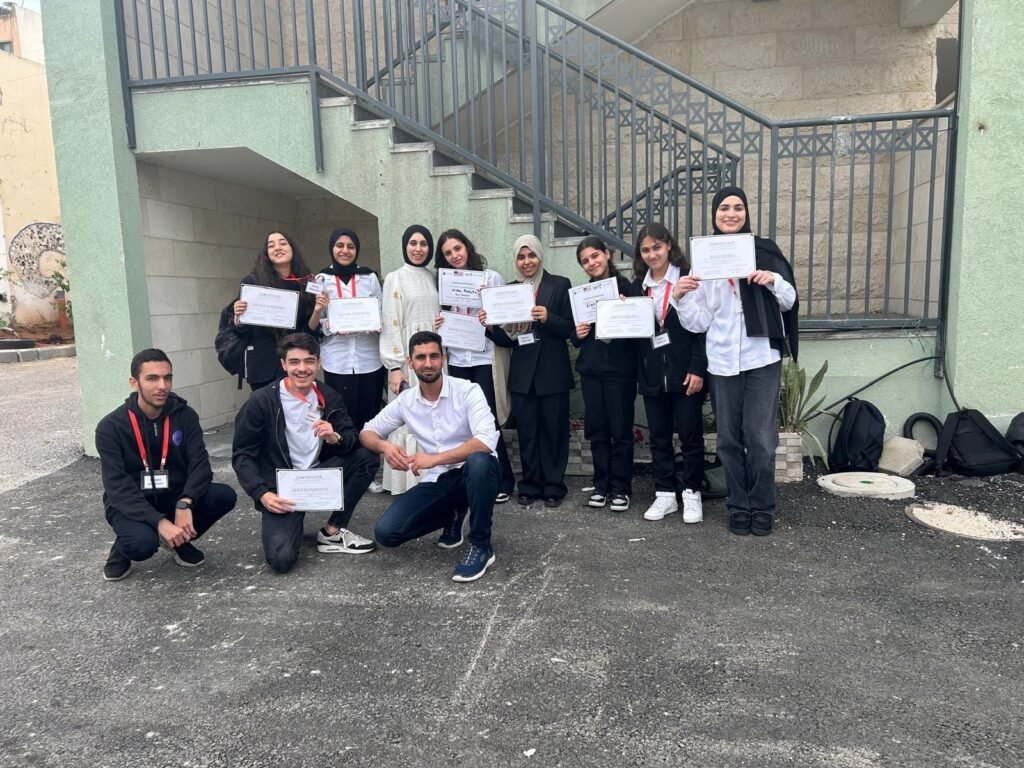 “الأهليّة” الإعداديّة تفوز بالمرحلة التمهيدية من المسابقة الوطنيّة للمناظرة